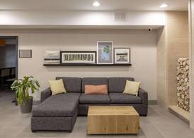 Country Inn & Suites by Radisson, Tinley Park, IL 4