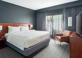 Courtyard by Marriott West Palm Beach 4