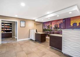 La Quinta by Wyndham Hartford Bradley Airport 4