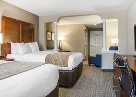 Comfort Inn & Suites Sturbridge-Brimfield 5