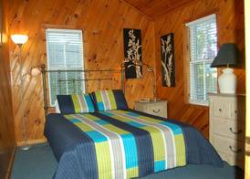 Sebago Lake Lodge and Cottages 3