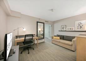 Country Inn & Suites by Radisson, San Diego North, CA 4