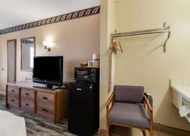 Knights Inn Madera 5