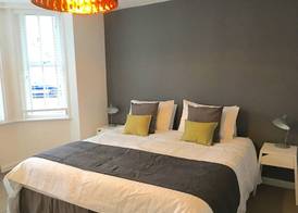 Netley Village Apartment 5