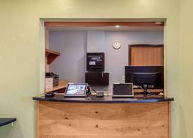Extended Stay America Select Suites - Colorado Springs - Airport 3