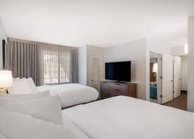 Sonesta ES Suites Anaheim Resort Area 4
