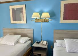 Travelodge by Wyndham Hershey 4