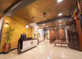Limeshine - Airport Transit Hotels & Residences 4