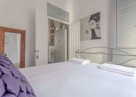 Stylish Apartment near Battersea Park 5