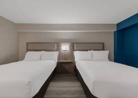 Holiday Inn Express HAMPTON - COLISEUM CENTRAL by IHG 4