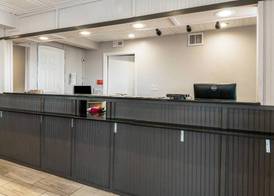 Econo Lodge - Conyers 2