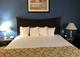 Best Western Decatur Inn 4