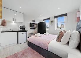 Stunning Ensuite Room Crystal Palace London Se20 4