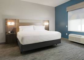 Holiday Inn Express & Suites WILLIAMSTOWN - GLASSBORO by IHG 2