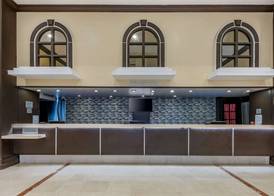 Ramada Plaza by Wyndham Marco Polo Beach Resort 5