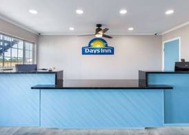 Days Inn by Wyndham Red Bluff 2
