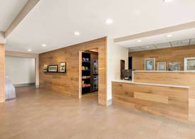 Country Inn & Suites by Radisson, LSU - Medical Corridor 2