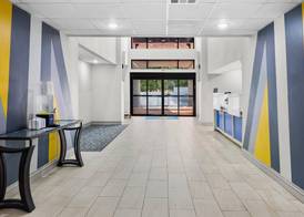 Comfort Inn & Suites Tyler North 4