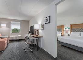 Holiday Inn COLUMBUS by IHG 5
