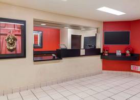 Extended Stay America Suites Raleigh Midtown 2