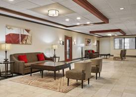 Best Western Plus Milwaukee Airport Hotel & Conference Center 2