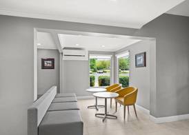 Microtel Inn by Wyndham Lexington 4