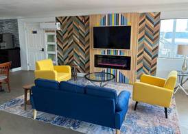 Days Inn by Wyndham Gonzales 3