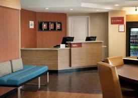 TownePlace Suites Fresno Clovis 4