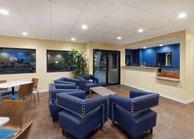 Days Inn by Wyndham Biloxi Beach 3