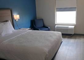 Baymont by Wyndham Louisville Southwest 4