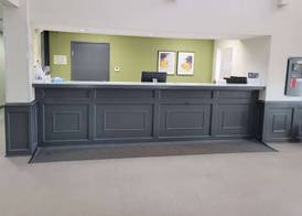 Super 8 by Wyndham Aurora/Naperville Area 2