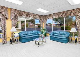 Super 8 by Wyndham Gaffney 5