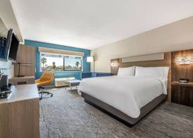 Holiday Inn Express SAN DIEGO SOUTH-NATIONAL CITY by IHG 4