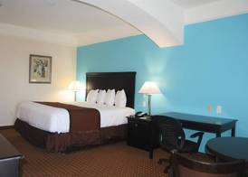 Baymont by Wyndham Galveston 5