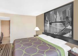 Super 8 by Wyndham Morton Grove/Chicago 3