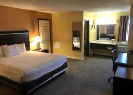 Nendels Inn & Suites Dodge City Airport 5