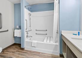 WoodSpring Suites Washington Meadowlands PA 4