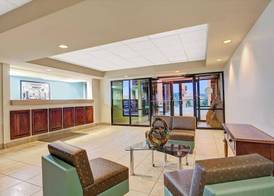 Super 8 by Wyndham Knoxville East 2