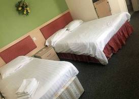 The Punchbowl Inn 5