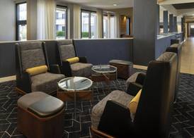Courtyard by Marriott Fresno 2
