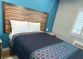 Plaza Inn Motel - Los Angeles area 5
