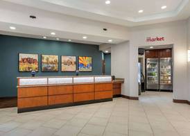 Drury Plaza Hotel Phoenix Tempe 3