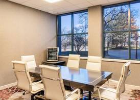 Chicago Marriott Suites Deerfield 4