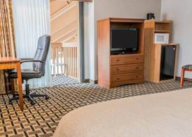 Quality Inn Grand Rapids North 3