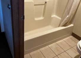 Super 8 by Wyndham Smithville Kansas City 3