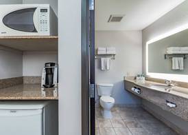 Holiday Inn Express & Suites SOUTH BEND - NOTRE DAME UNIV. by IHG 5