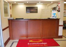 Econo Lodge Louisville Downtown 3