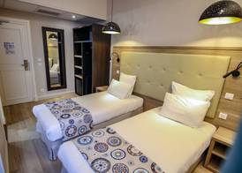 Hôtel Montaigne 5