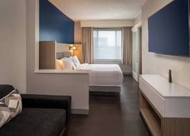 SpringHill Suites Herndon Reston 5