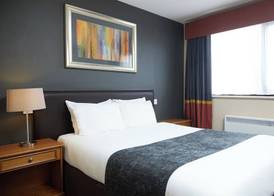 The Broughton Hotel by Greene King Inns 3